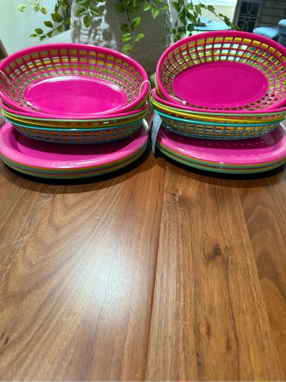 Bright Colorful Plastic Serving Baskets & Plates Party Pack  12 each  NWT